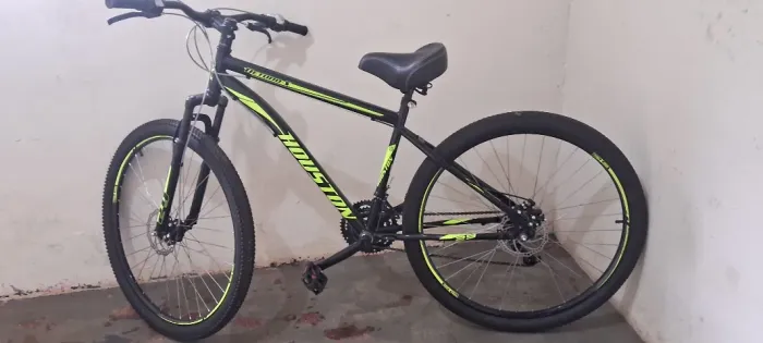 BICICLETA ARO 29 (2 MESES DE USO)NOTA FISCAL E 10 MESES DE GARANTIA DA LOJA