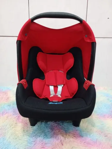 Bebê conforto higienizado entrego vermelho 