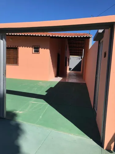Casa Plana de Esquina à Venda em Vila Residencial | Messejana | Fortaleza