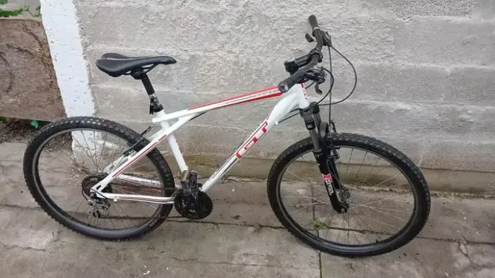 Bicicleta GT ARO 26 21 MARCHAS