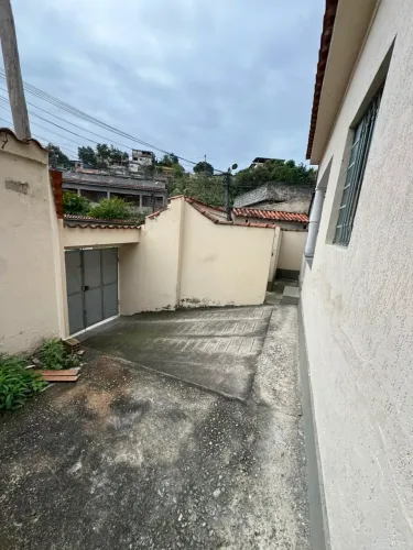 Casa à venda com 3 quartos no Rocha/Galo Branco - São Gonçalo - RJ
