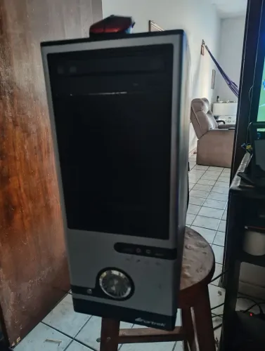Gabinete core i3