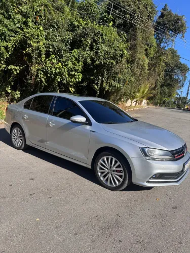 Volkswagen Jetta Comfortline 2.0 T.flex 8V 4P Tipt. 2015