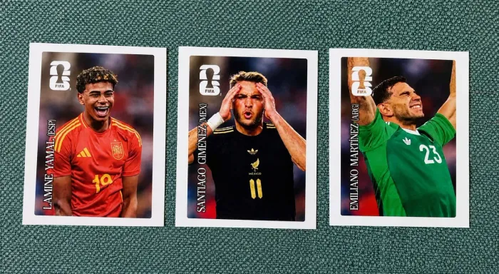 Figurinhas originais FIFA Coca-Cola Copa Lamine Yamal Emiliano Martinez Santiago Giménez