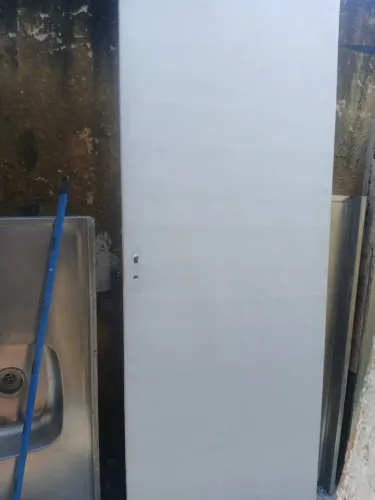 Porta 210x080cm