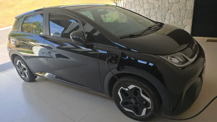 BYD Dolphin EV (Elétrico) 2026