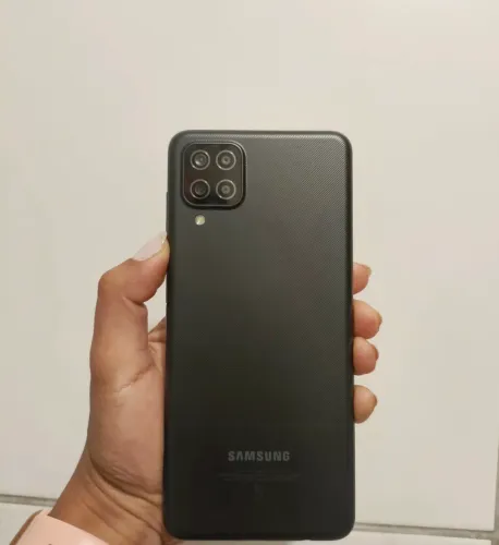 Samsung Galaxy A12