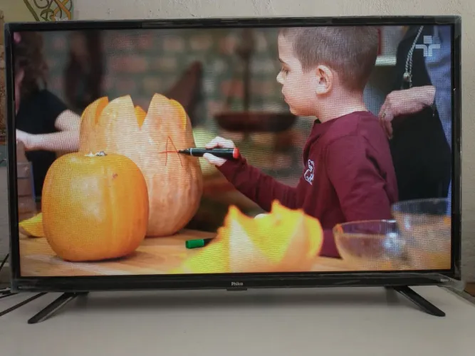 TV smart Philco Roku 32 polegadas a venda.