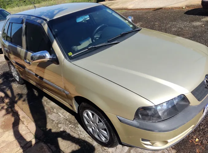 Volkswagen Gol 1.6 MI/ Power 1.6 MI 4P (álcool) 2003