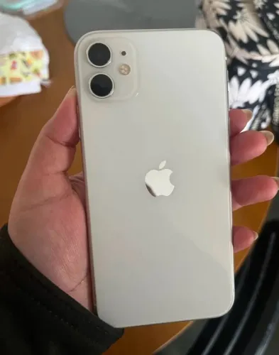 IPHONE 11 64gb BRANCO