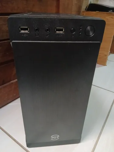 Kit PC Gamer de entrada Ryzen 5 3400G + Placa mãe A520M-DX + Gabinete TGT B120 + Cooler