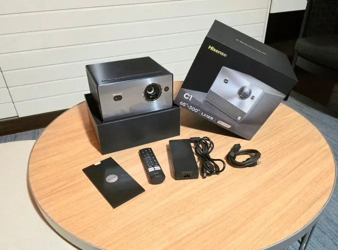 PROJETOR HISENSE C1 4K LASER (EUROPA)