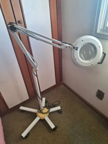 Lupa de Pé Estek 
