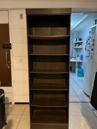 Armário Alto em MDF com Portas - 1,85m