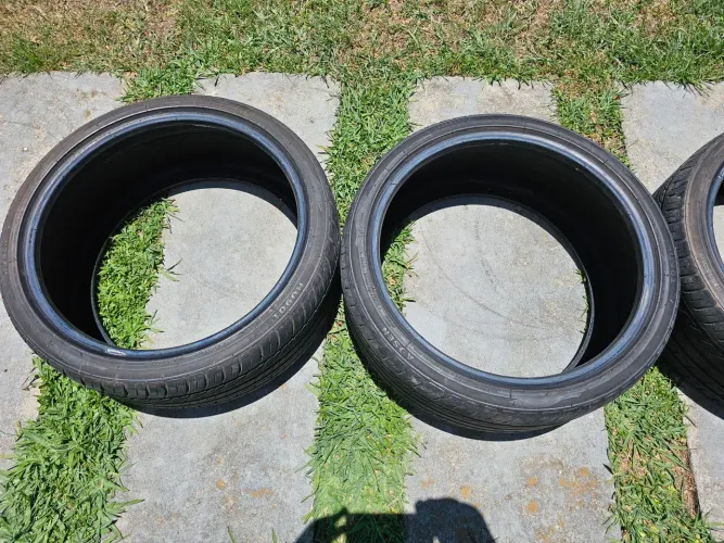 2 Pneus Aosen 235/35/R19 HU901