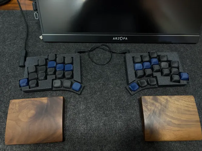 Totem - Teclado Ergonômico