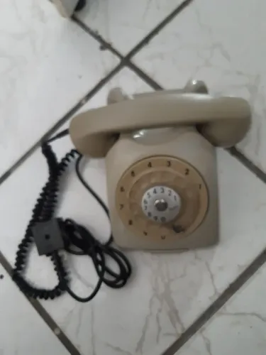 Telefone antigo de disco