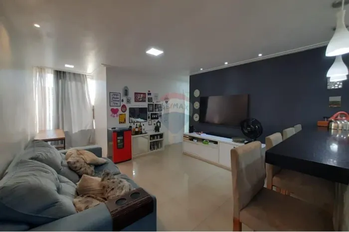 Apartamento com 2/4 sendo 1 suíte e dependência completa, 73 m² , Amaralina- Salvador/BA