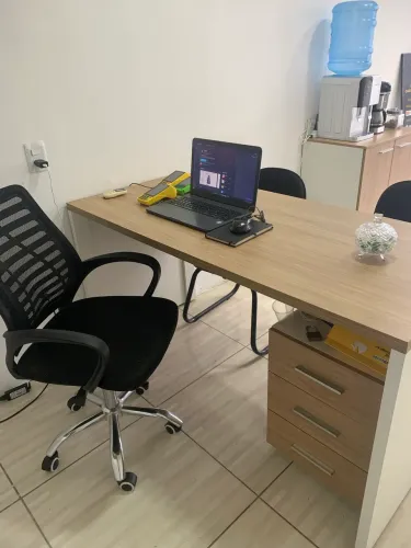 Moves para escritório 