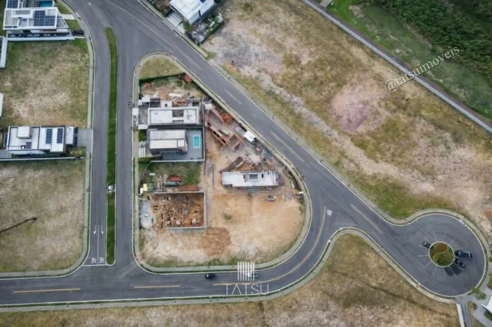 Terreno à venda, 450 m² por R$ 1.400.000,00 - Urbanova - São José dos Campos/SP