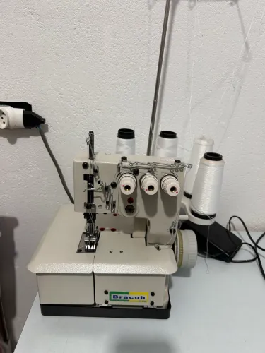 Máquina De Costura Galoneira Semi Bracob 3 Ag- Portatil
