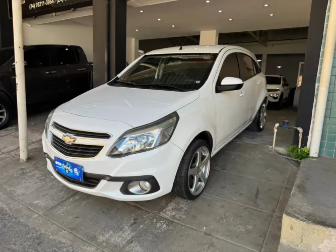 Chevrolet Agile LTZ Easytronic 1.4 8V Flexpower 5P 2014