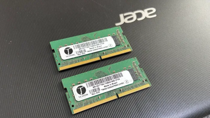 Memoria ram 16 ddr 4 de 2400 ( 8gb + 8gb ) da Teikon - testada - p notebook