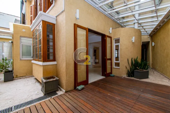 Casa padrão para venda no Jardim Paulistano, 5 quartos, 3 suites 1 vaga