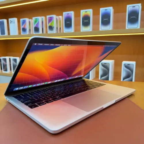 MACBOOK PRO i5 PRATEADO 13 POL. 8GB | 256GB