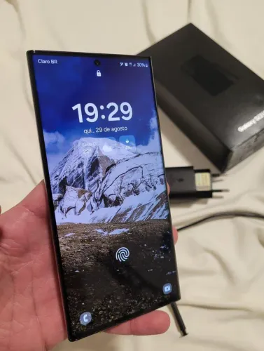 Samsung Galaxy S24 ultra 5g na caixa com carregador 512 gigas aparelho novo
