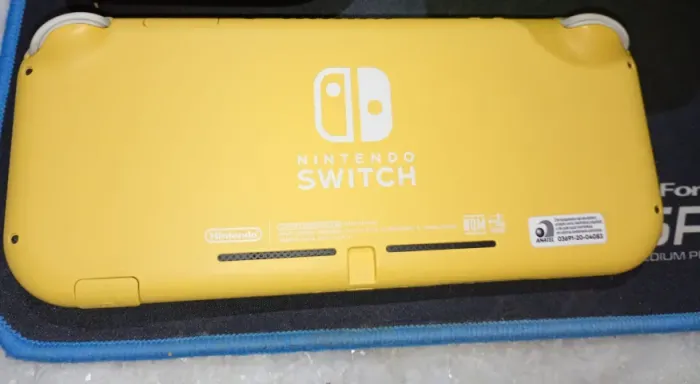 Switch Lite amarelo sd SanDisk 256gb Negociável