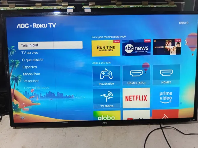 TV Smart AOC Rocku 43