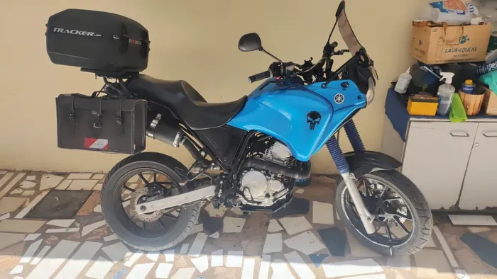 Ténéré XTZ 250cc Motard equipada