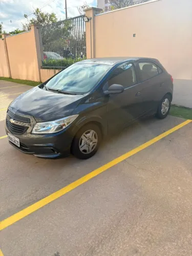 Chevrolet Onix JOY Hatch 1.0 8V Flex Mec. 4P 2018