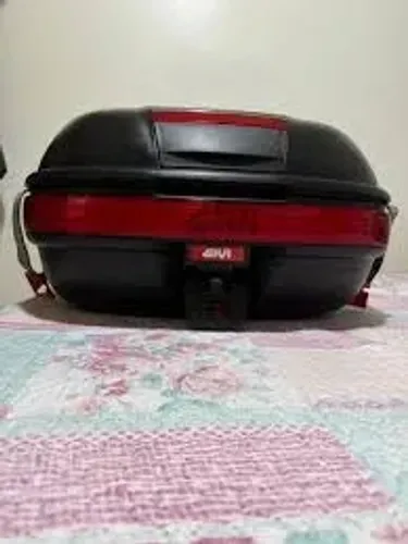 Bau Givi E460n com Encosto tambem GIVI