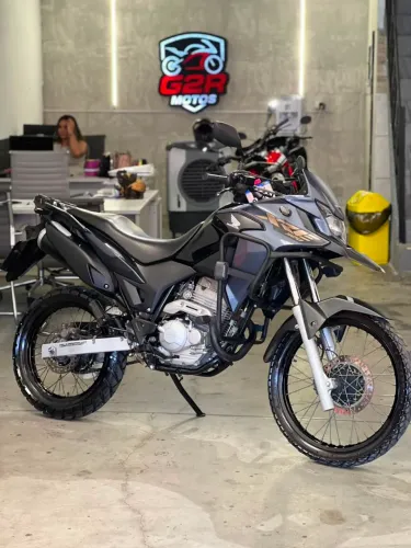 XRE 300 2023 NOVÍSSIMA