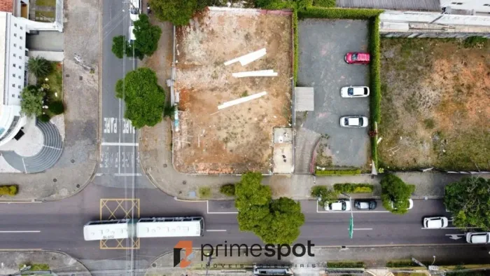 Terreno de esquina com 803 m² - ZR3 - C/ estudo p/ strip mall com 4 lojas - Próximo ao Hos