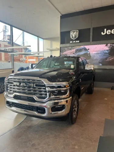 Ram 3500 Limited Longhorn 6.7 TB CD Diesel 2026