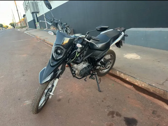 Moto yamaha crosser 2024