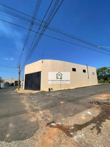 Barracão à venda, 360 m² por R$ 1.000.000,00 - Borboleta II - Bady Bassitt/SP