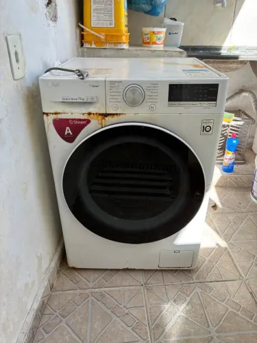 Lava e seca LG unico defeito é na pintura valor a negociar