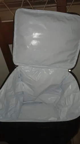 Bolsa térmica para entregar grande preta nova sem uso