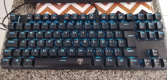 TECLADO T-Dagger Bora V2 (Modelo: T-TGK313-BL)