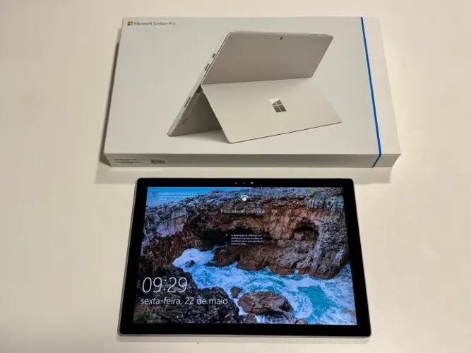Microsoft Surface Pro 4 Core I7 16GB RAM 256GB SSD Windows 10 Impecável