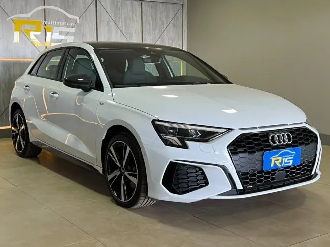 Audi A3 Sportb. S-line Limited 1.4 TFSI TIP 2024