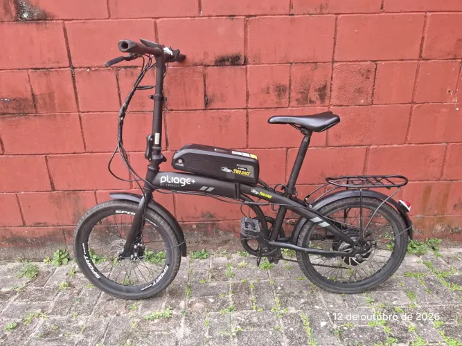 Bicicleta elétrica dobrável