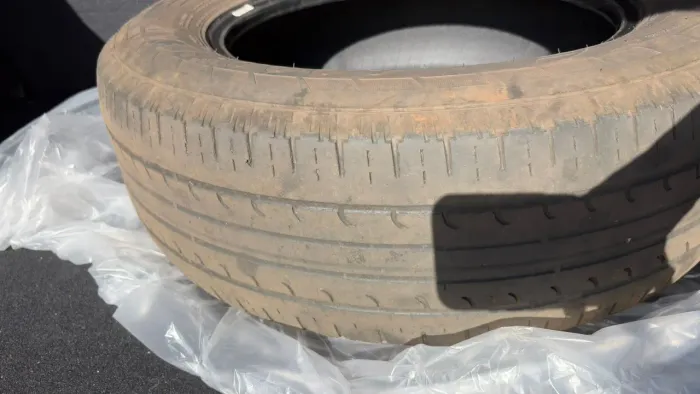 Pneus Goodyear 205/65/16