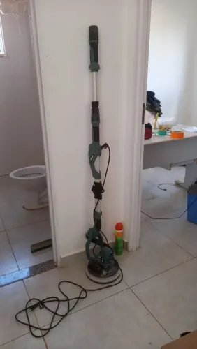 Vendo ferramentas, semi novas, em ótimo estado 