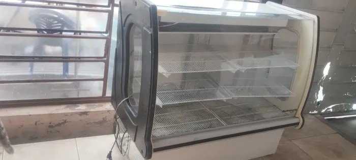 Freezer expositor