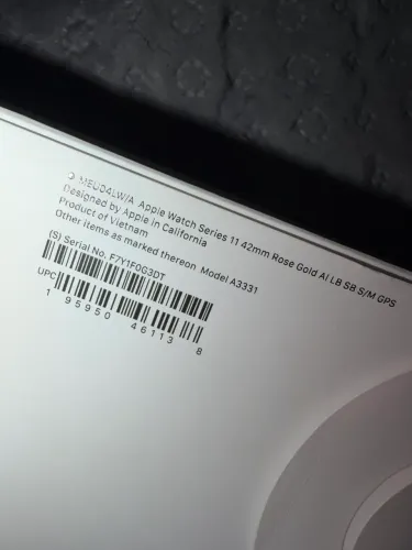 Apple Watch Series 11 rose lacrado